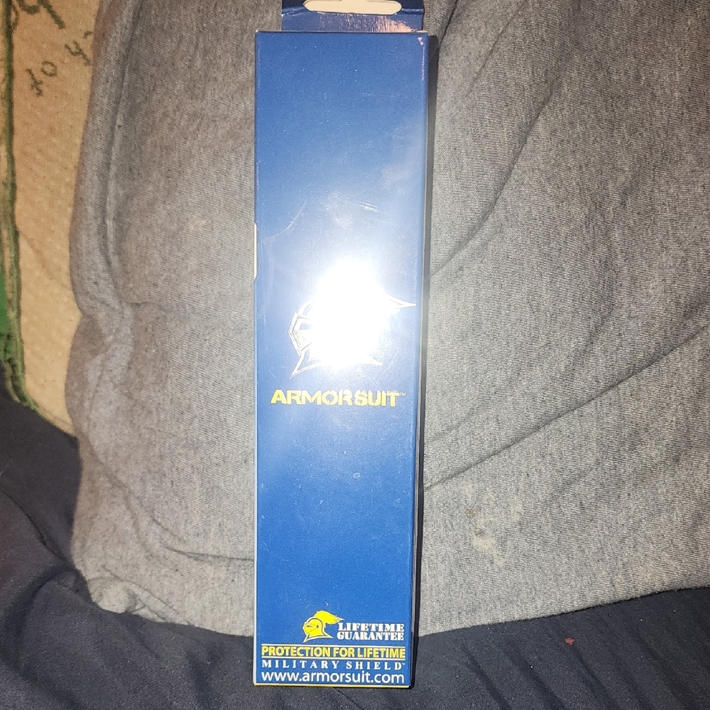 BNIB Armorsuit MilitaryShield Screen Protectors For Samsung Galaxy S22/Ultra 2pk